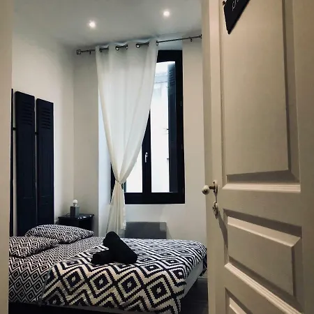 Les Chambres Du Palais Carcassonne Esterno foto
